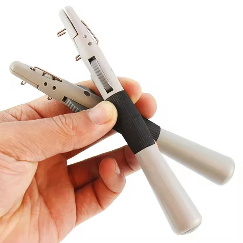 WEIHE ABS Tie Hook Device Manually Fish Hook Wire Knotter Line Fishing Tackle Fast Tying Knot Tool